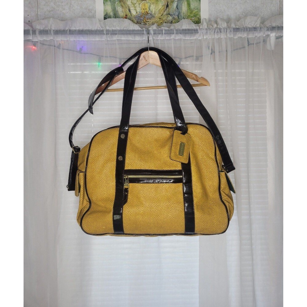 Steve madden travel bag yellow black accents luggage tag textured